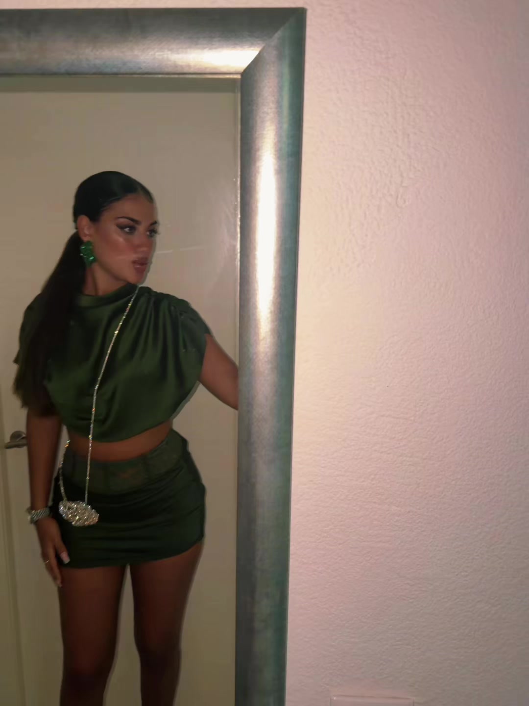 @Sabr&yacute;_Caruso