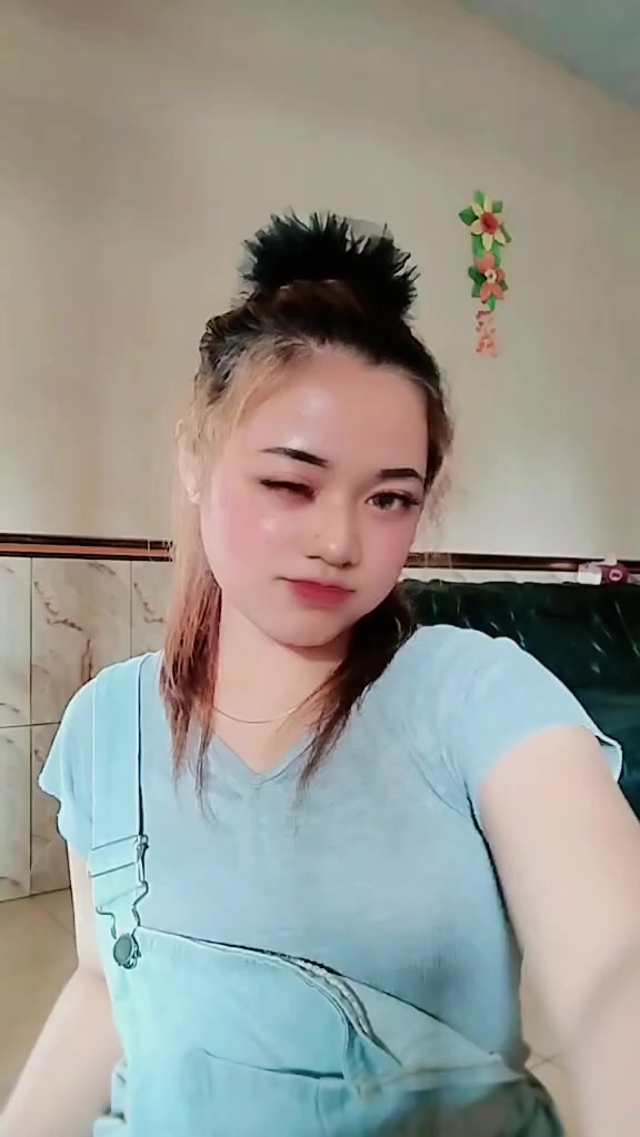 @xy.apputri