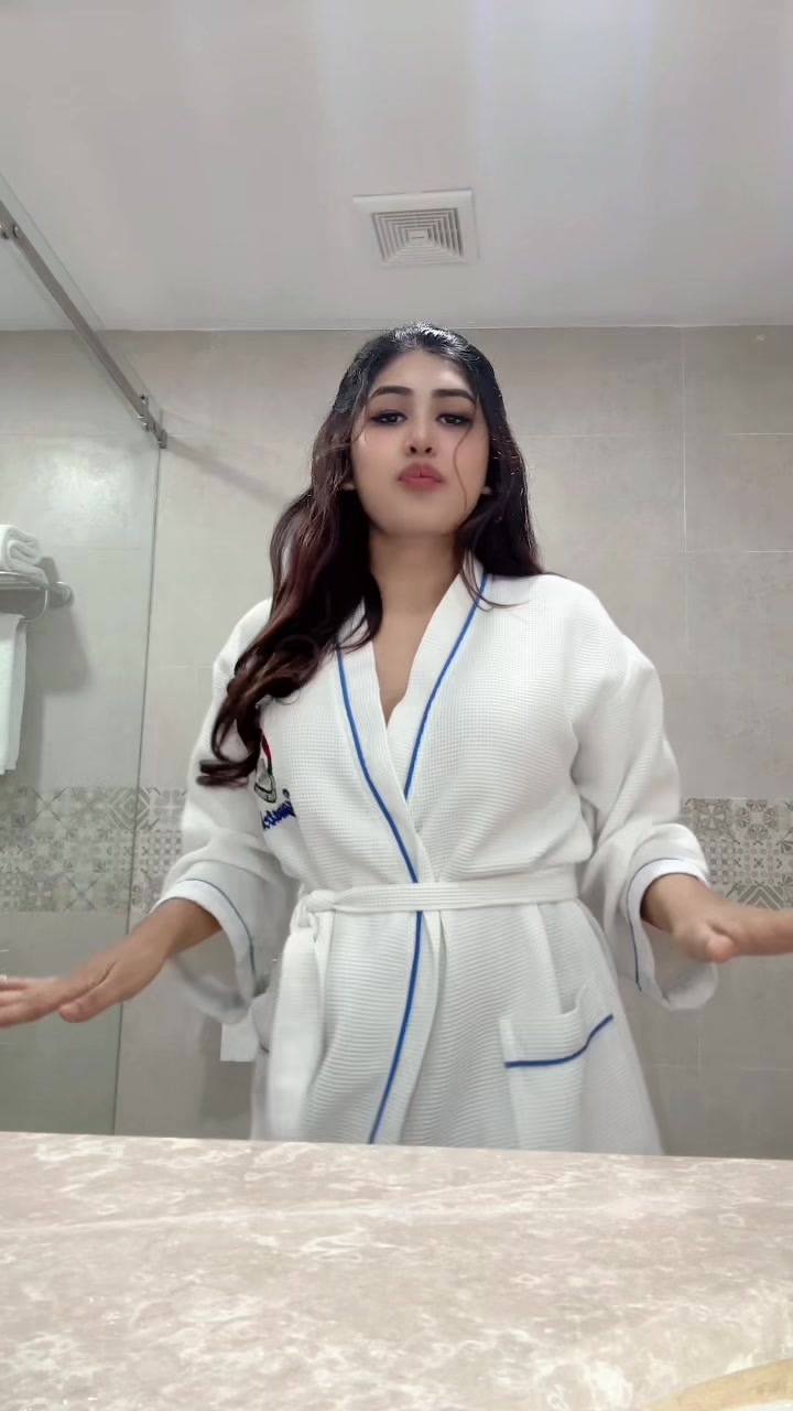 @dhakar queen Rowza