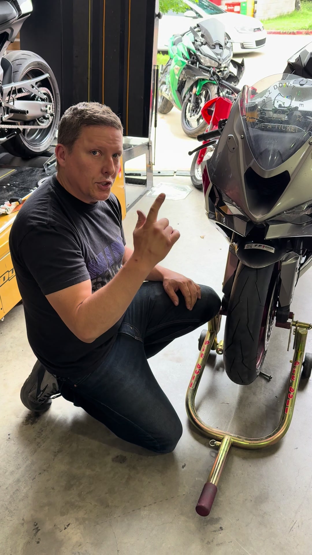 @MotoBros