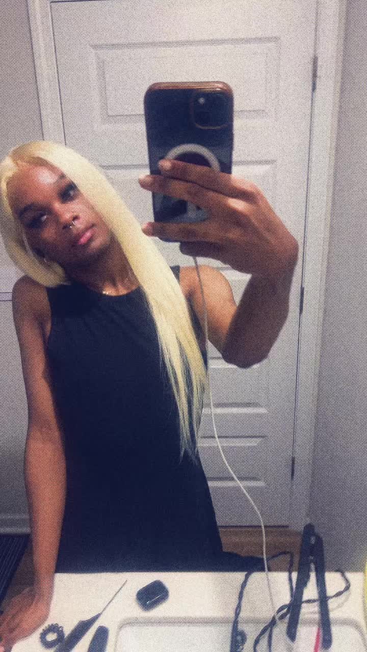 @Badshi®️