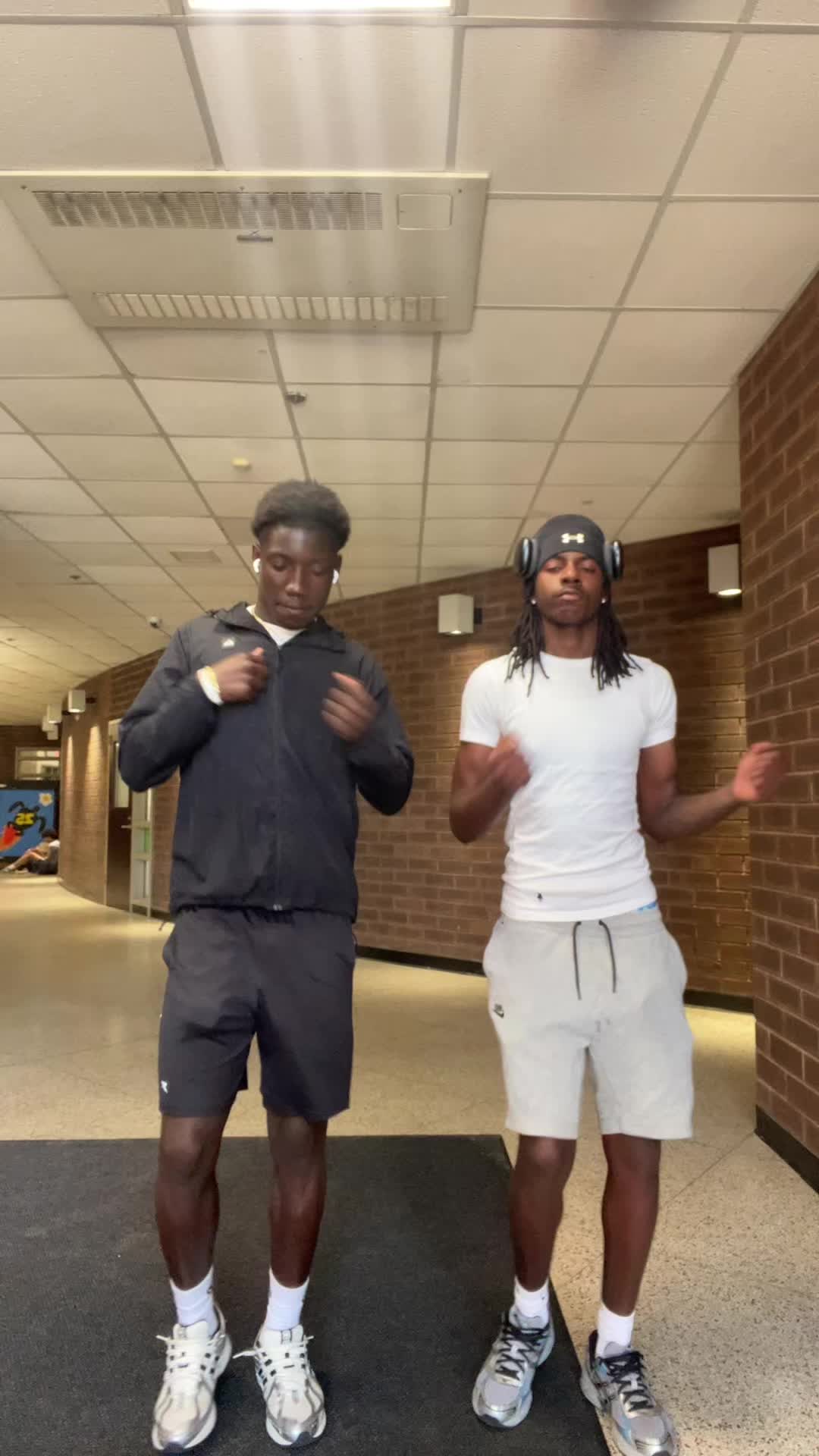 @J4🕺🏾.