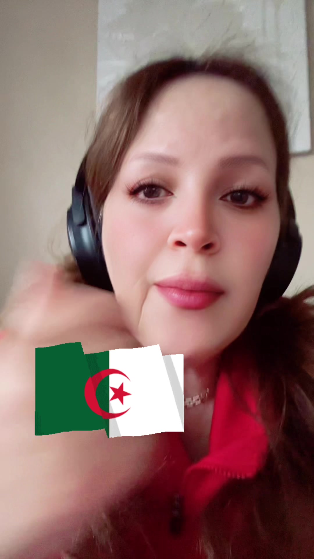 @أنا دنيا بدرهمي ومرقيتش رجل