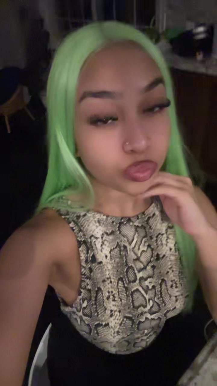 @niy<3