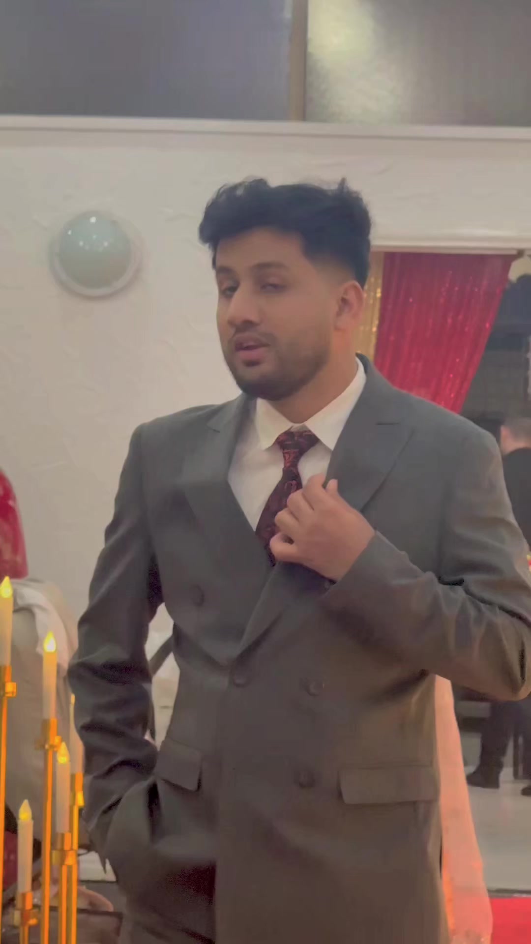 @Abid🇦🇺🇬🇧