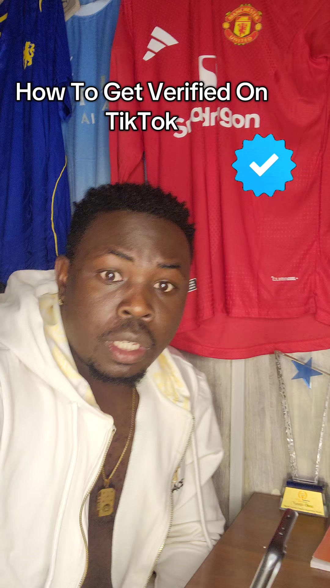 @MR HANDSOME OFFICIAL LIVE