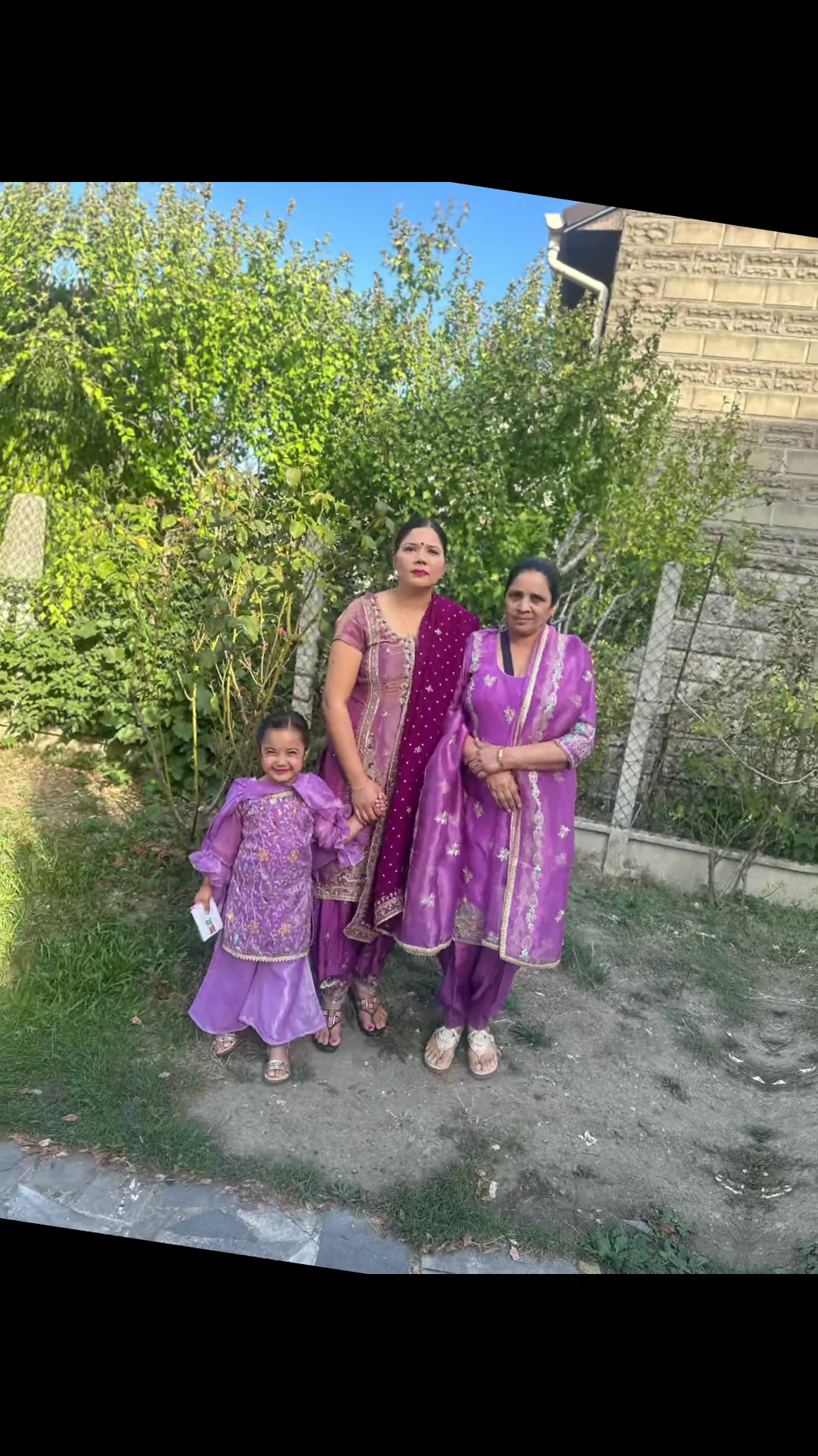 @Navneet Kaur