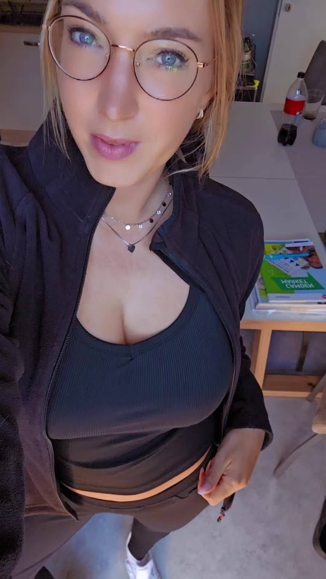 @Frecher_Krümel