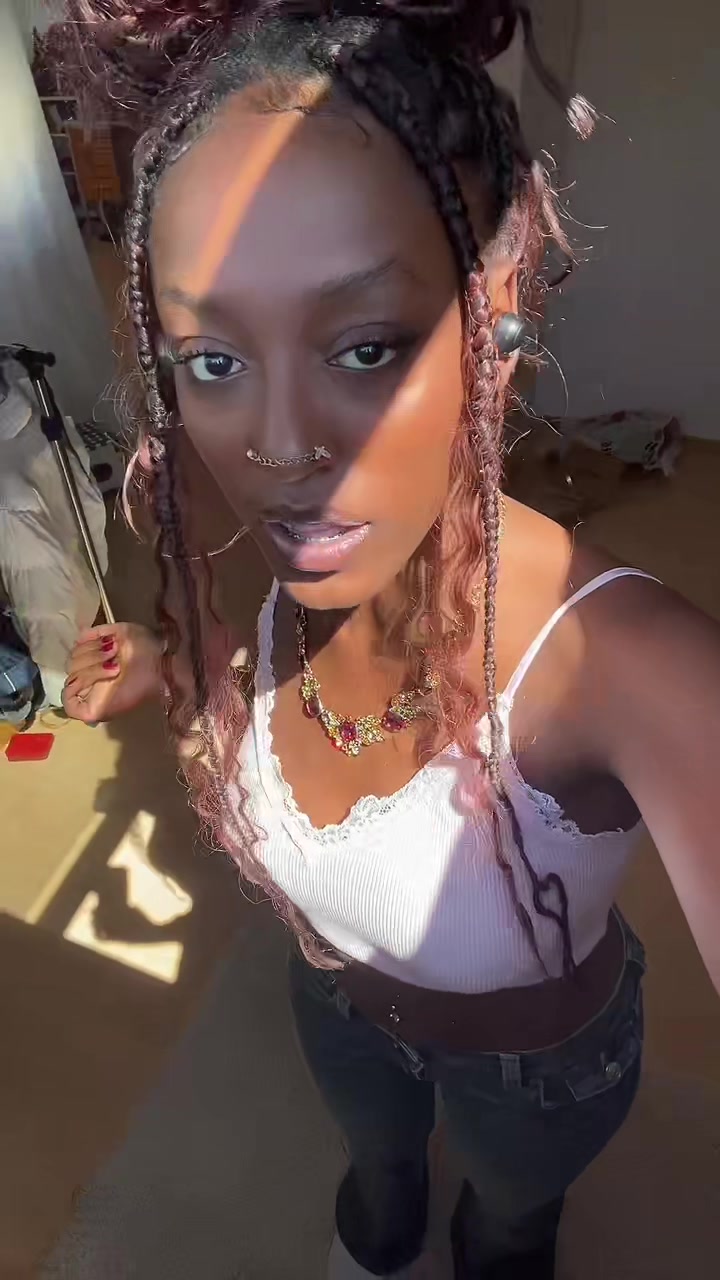 @Aidena._ak