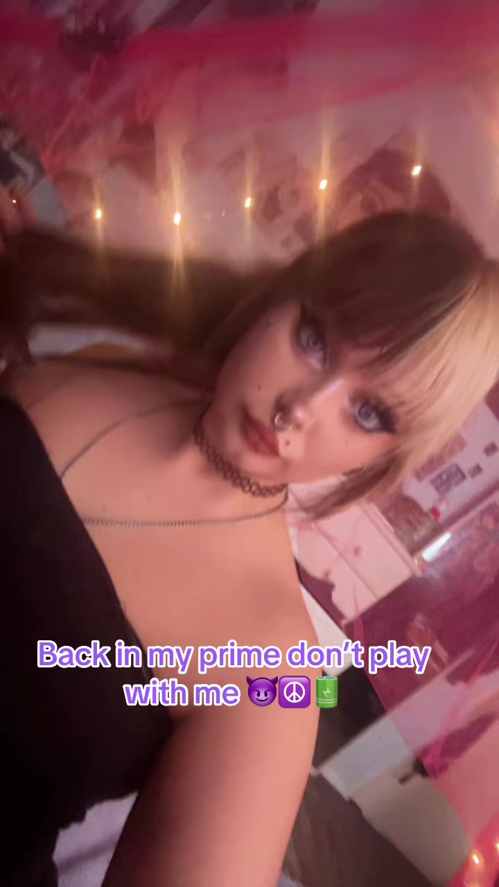 @👥
