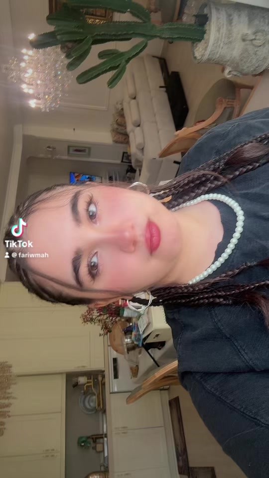 @𝐅𝐚𝐫𝐢𝐰𝐦𝐚𝐡🦋