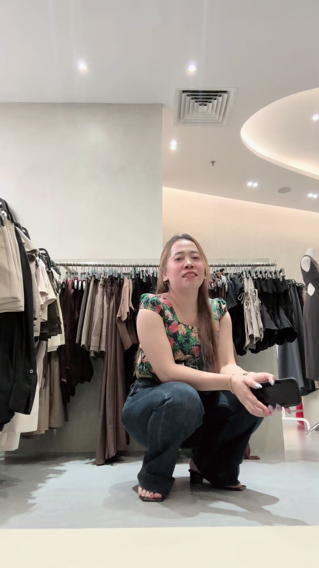 @Winda Manroe 🇮🇩🇲🇾