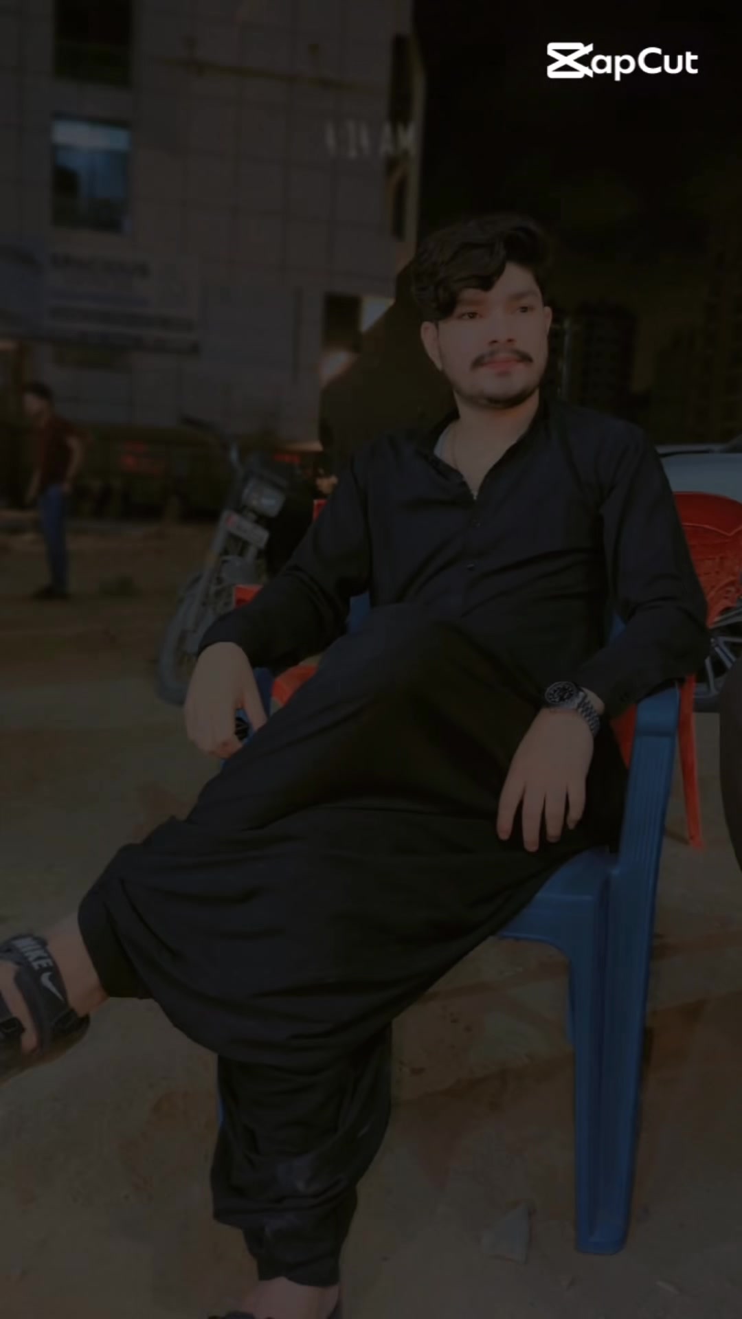 @MR AzhaR SooMRo