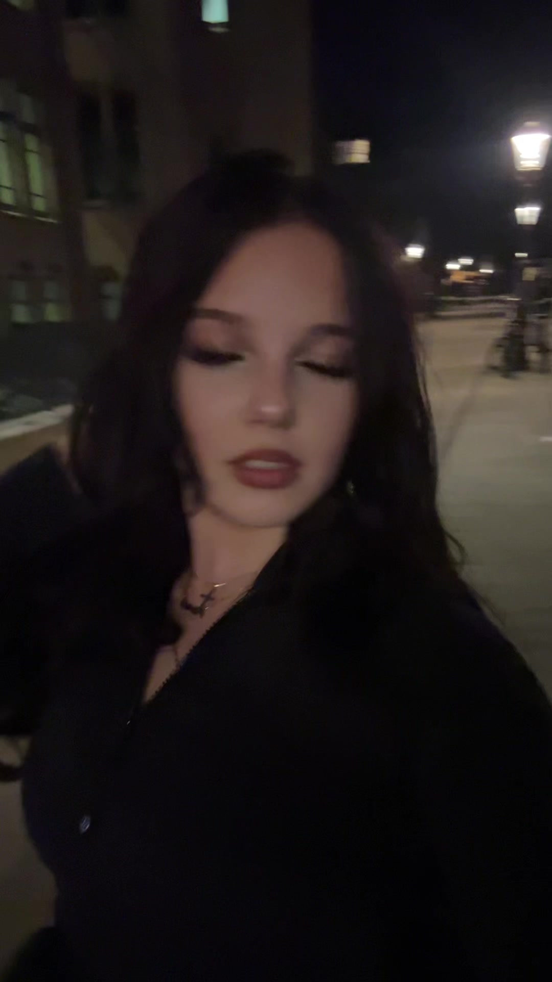 @$