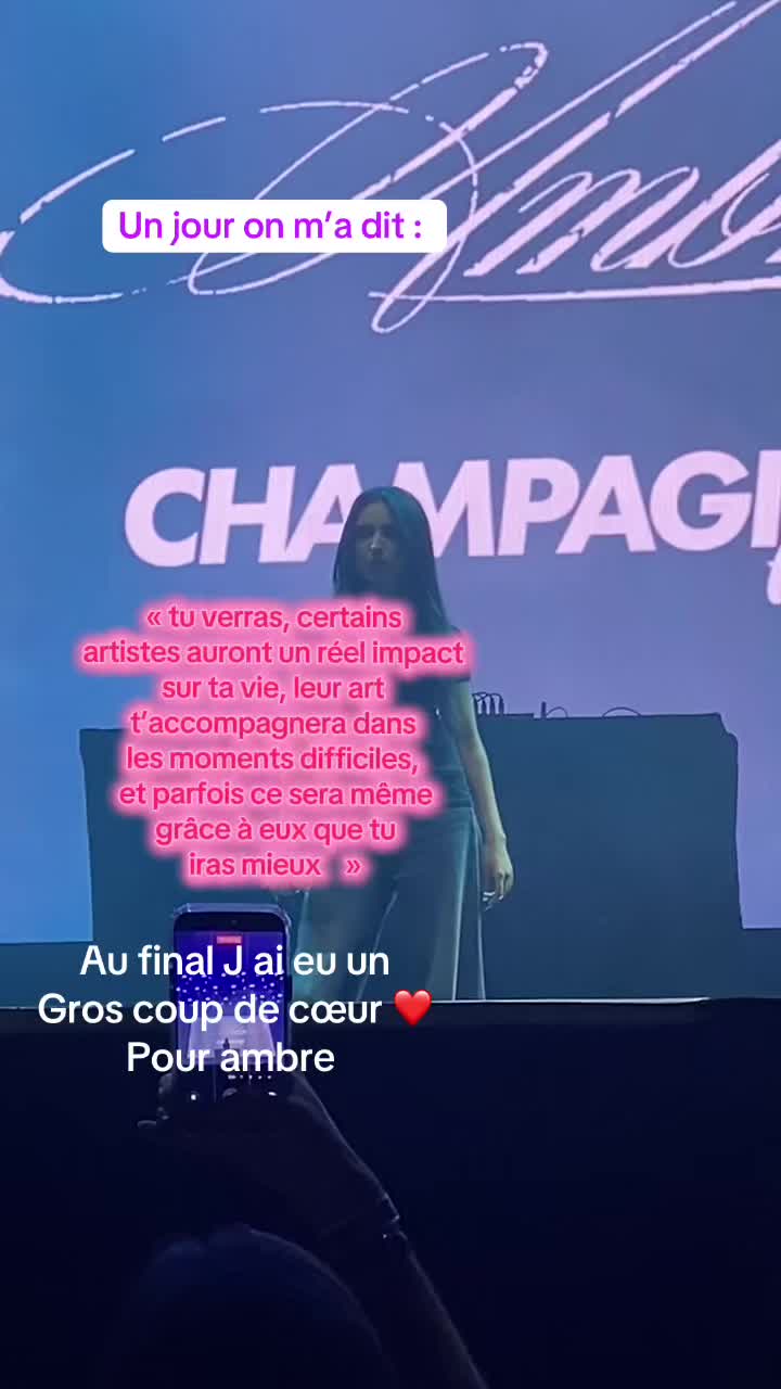 @Auriane 🌙ྀི 🧚🤍