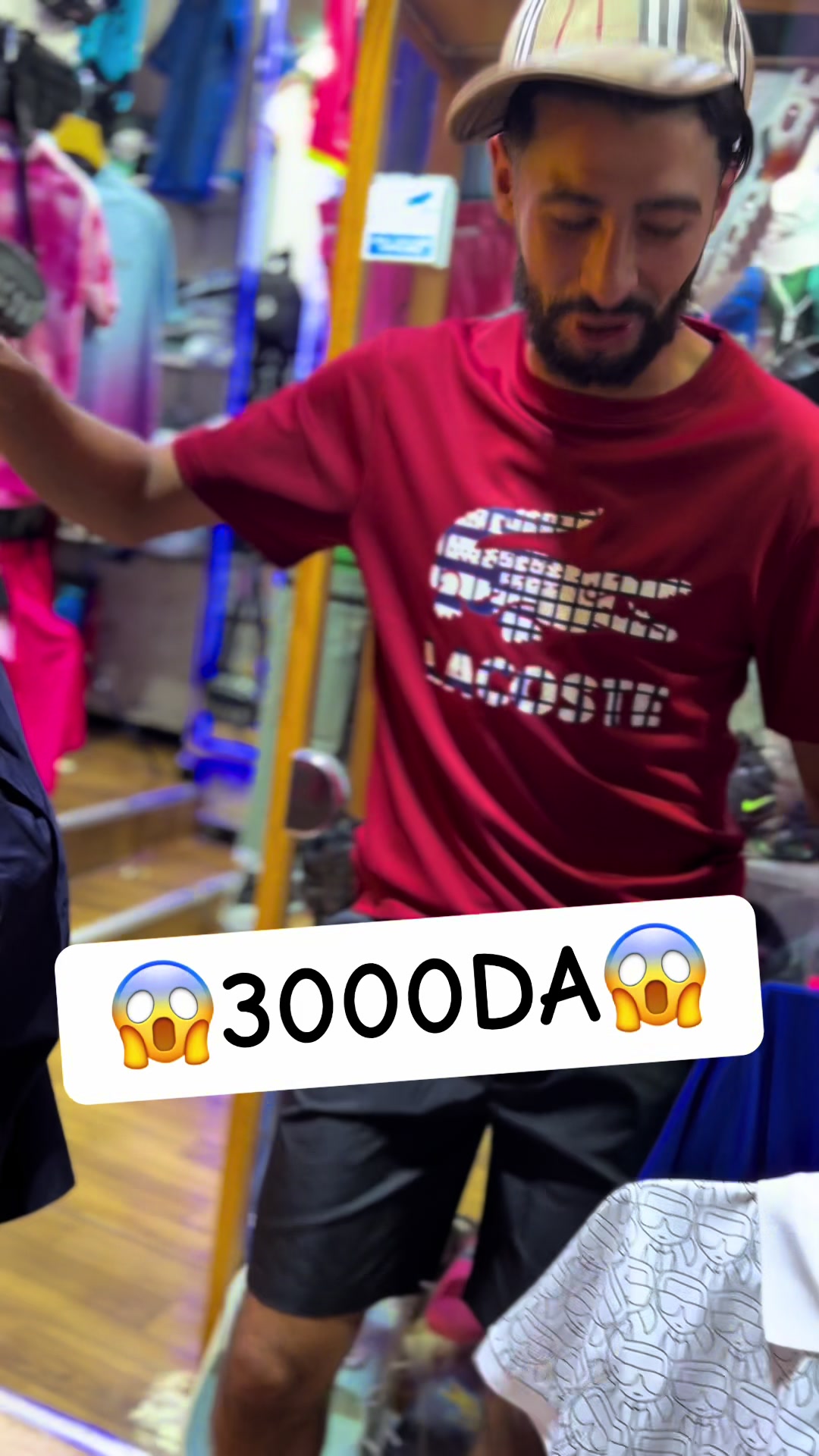 @Parisien💙❤️👕👖👟🕶👔🧢