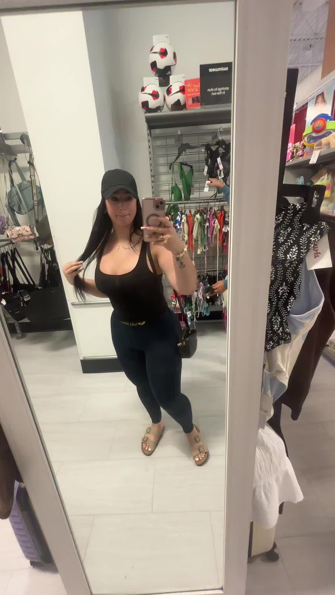 @Vi_Love_