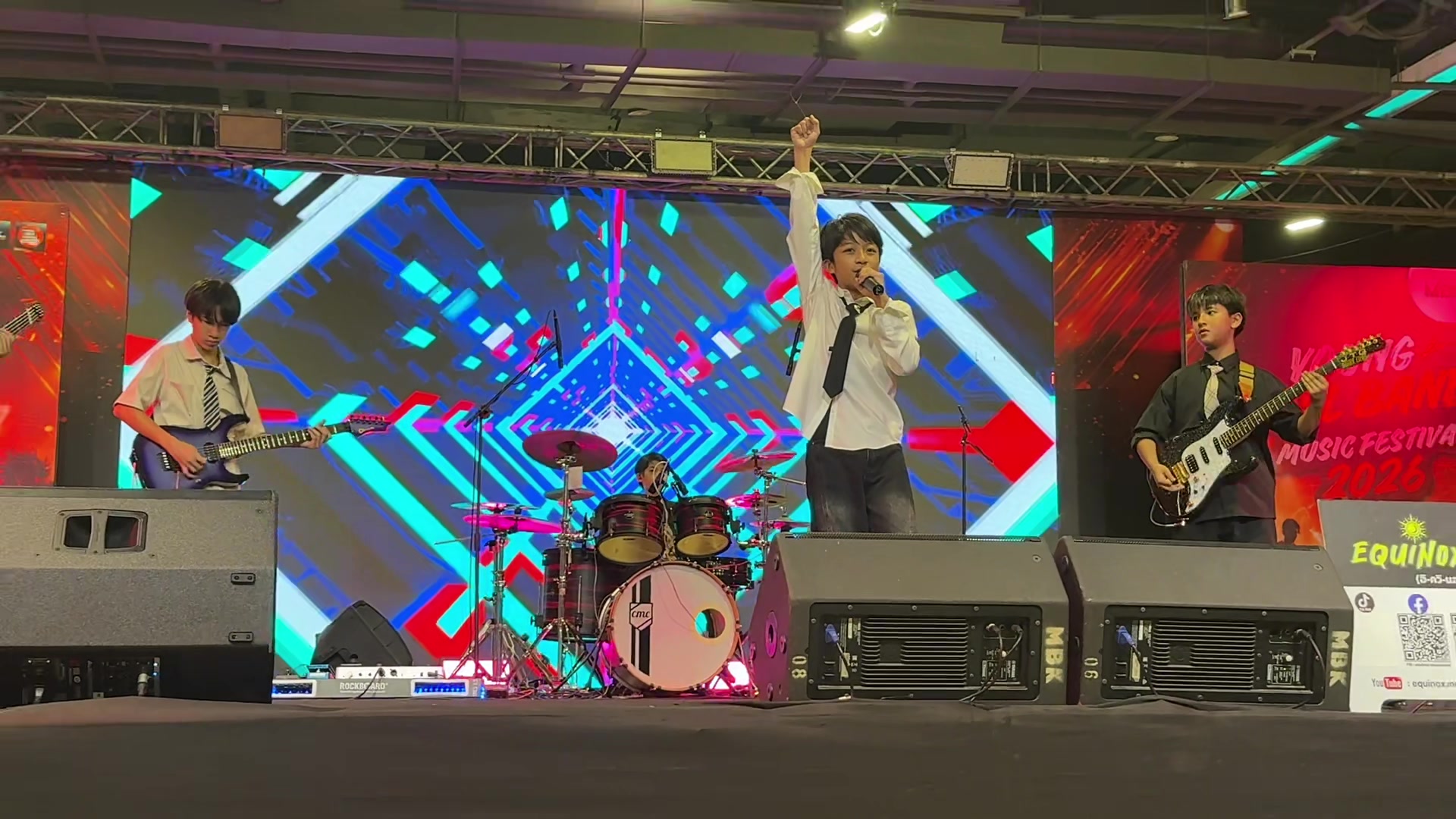 @leoboy_drummer