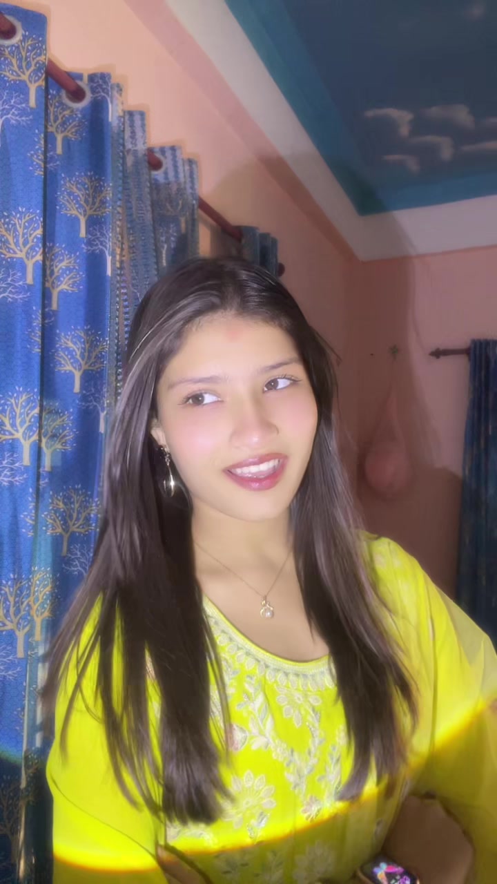 @दीक्षा पाठक
