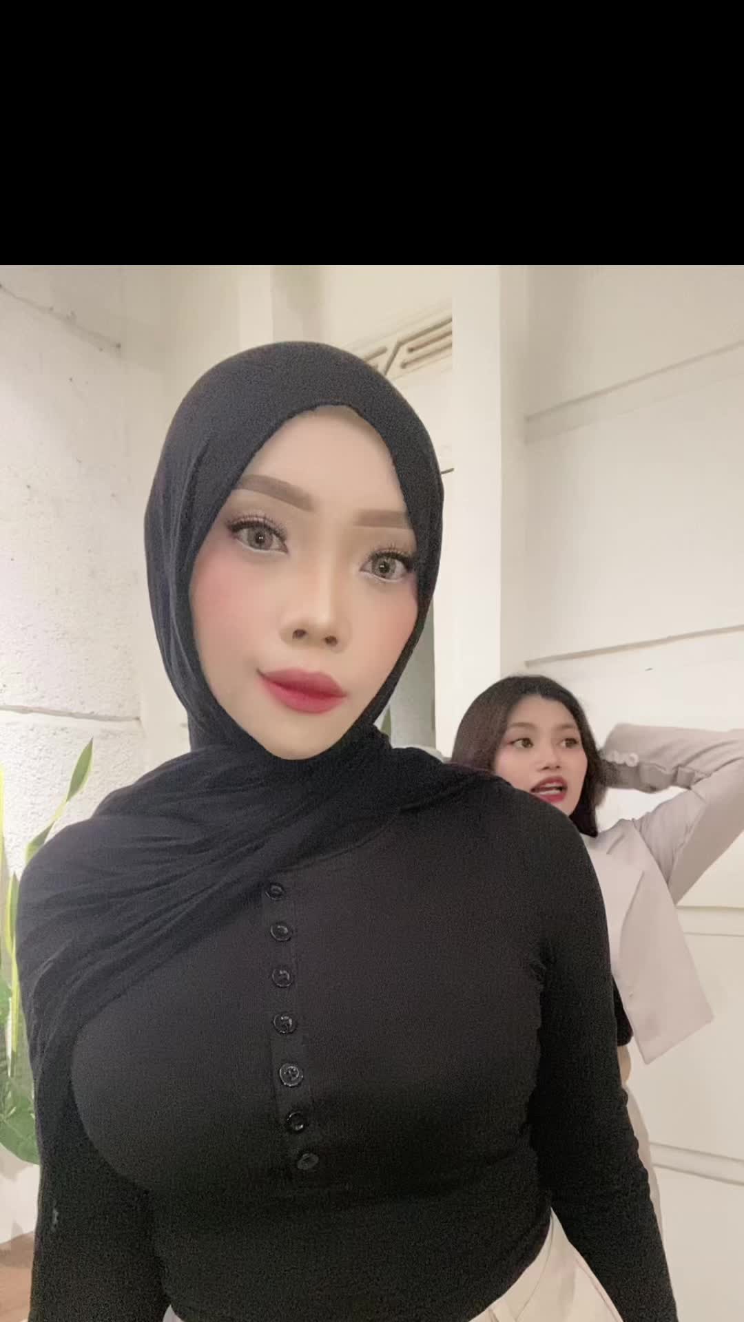 @ashinta