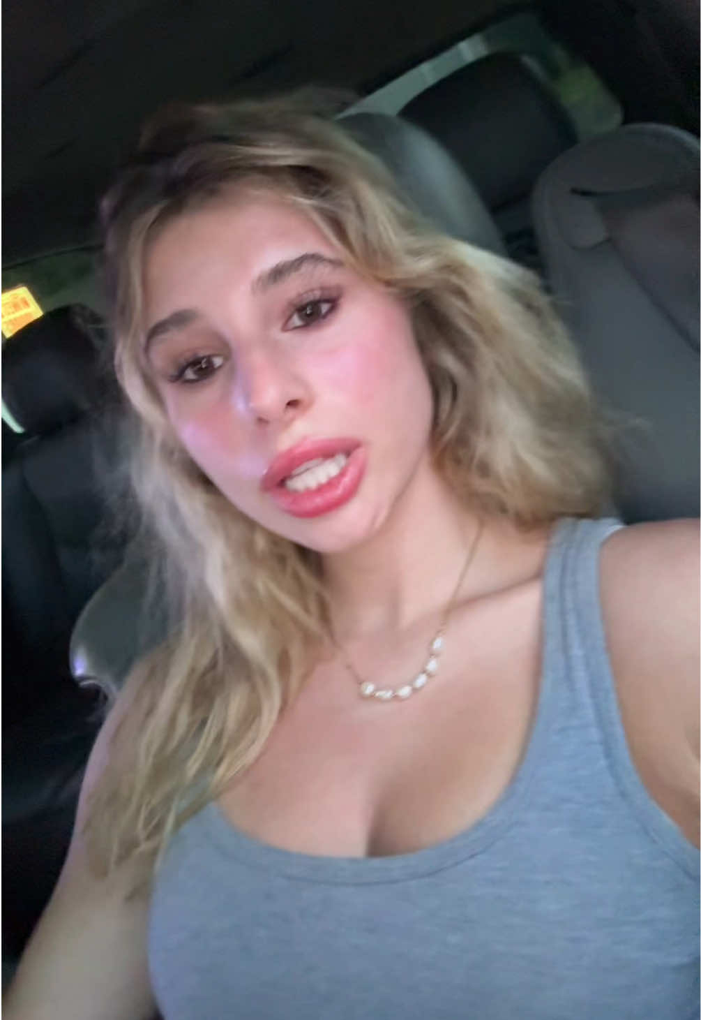 @hi