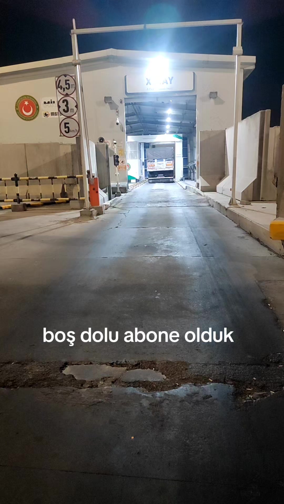 @İZZET