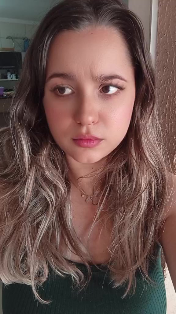 @⚡💄🧩 Jhessy