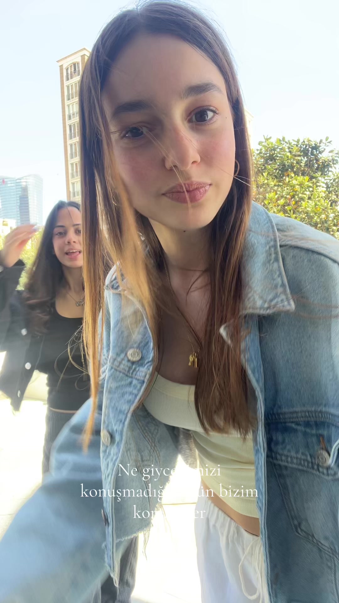 @nidos&ela