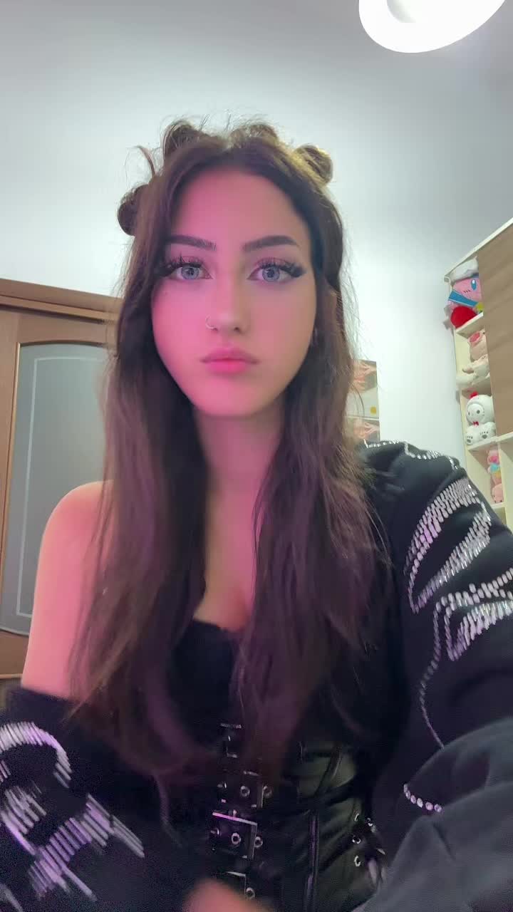 @999