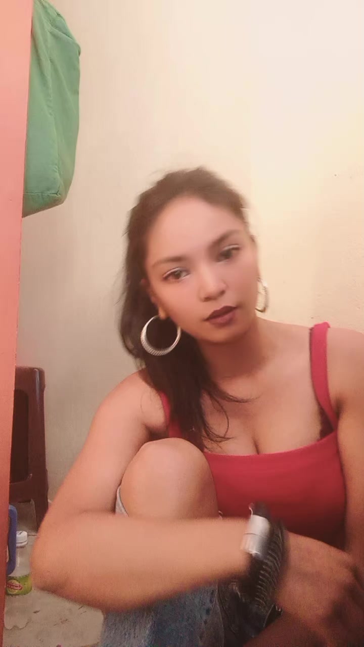 @Who's girl😏