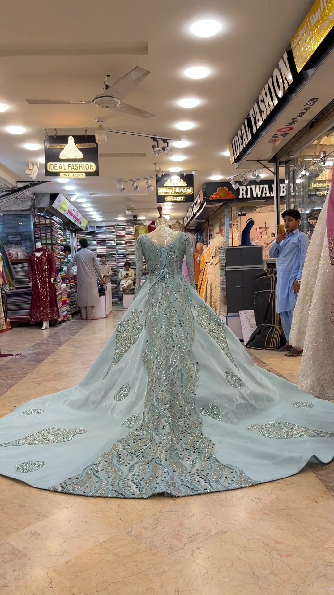 @IDEAL FASHION