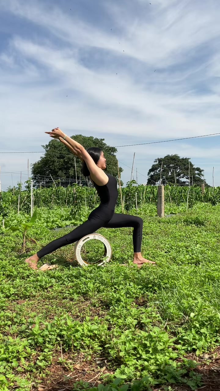 @Bồ Đề Yoga - Cô My