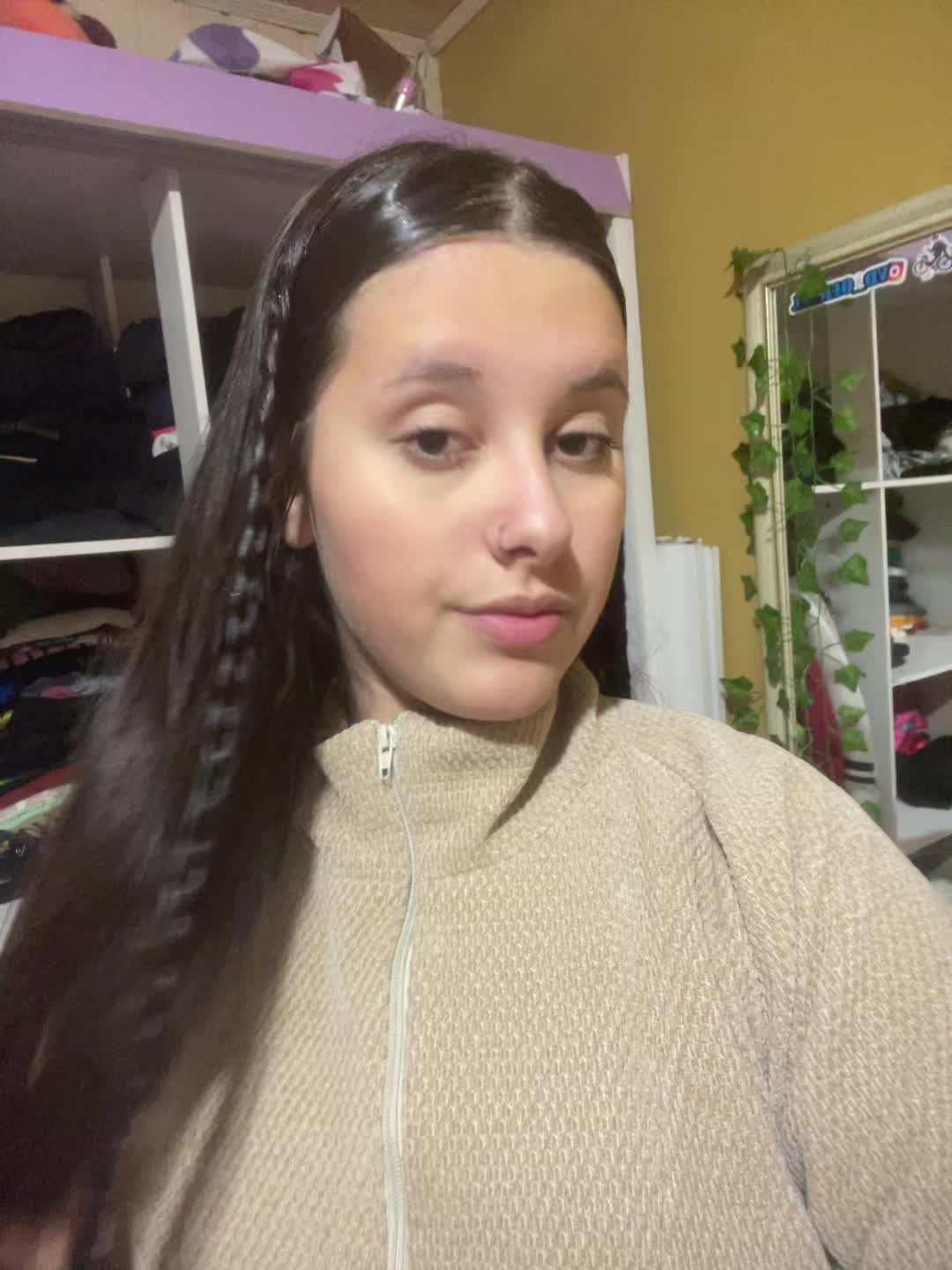 @yo💋💫