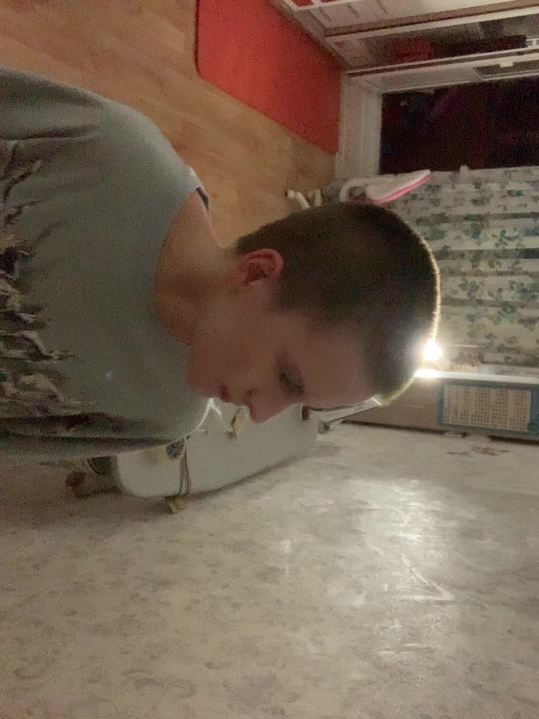 @Катэтет