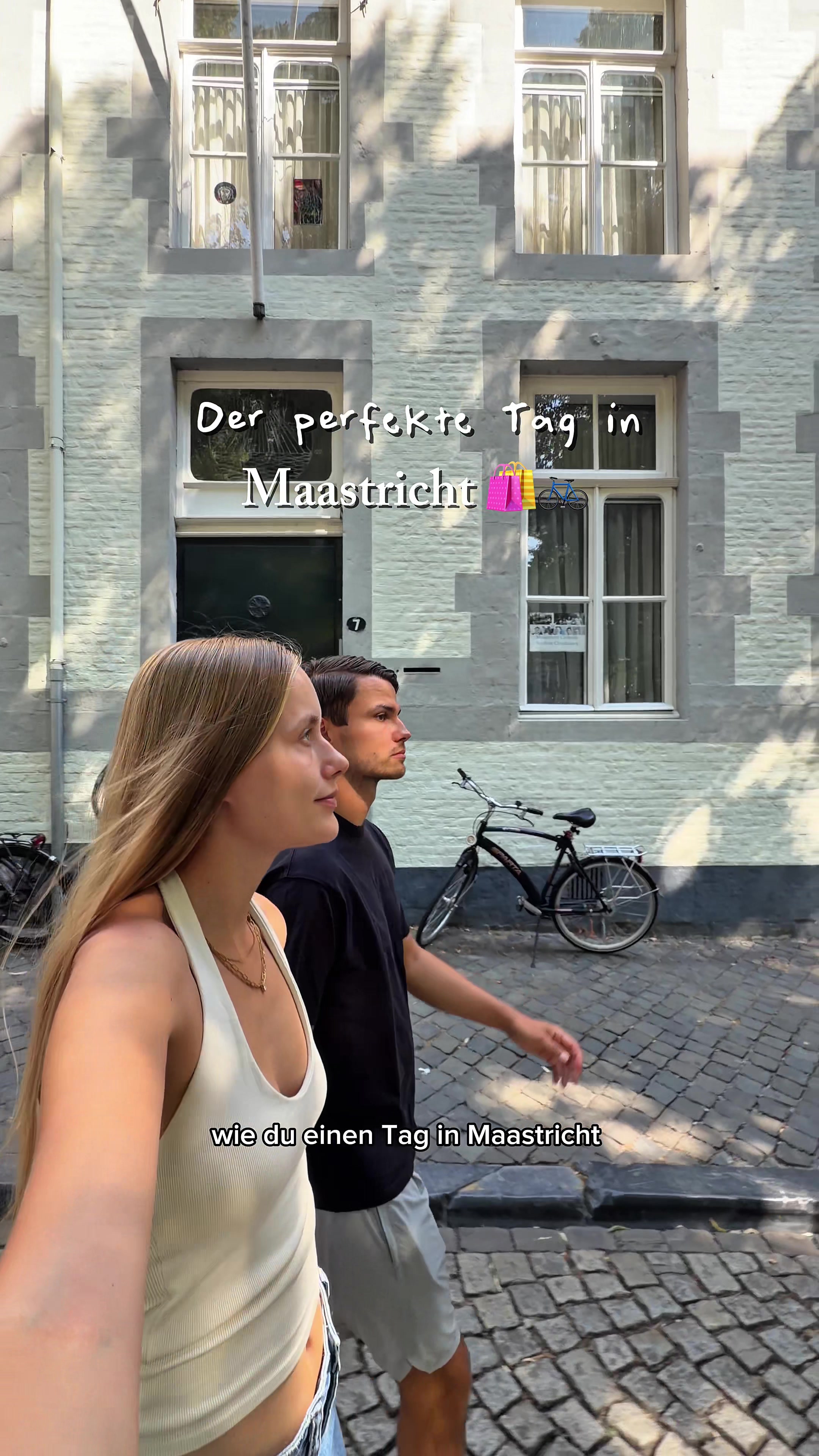 @_travelliving