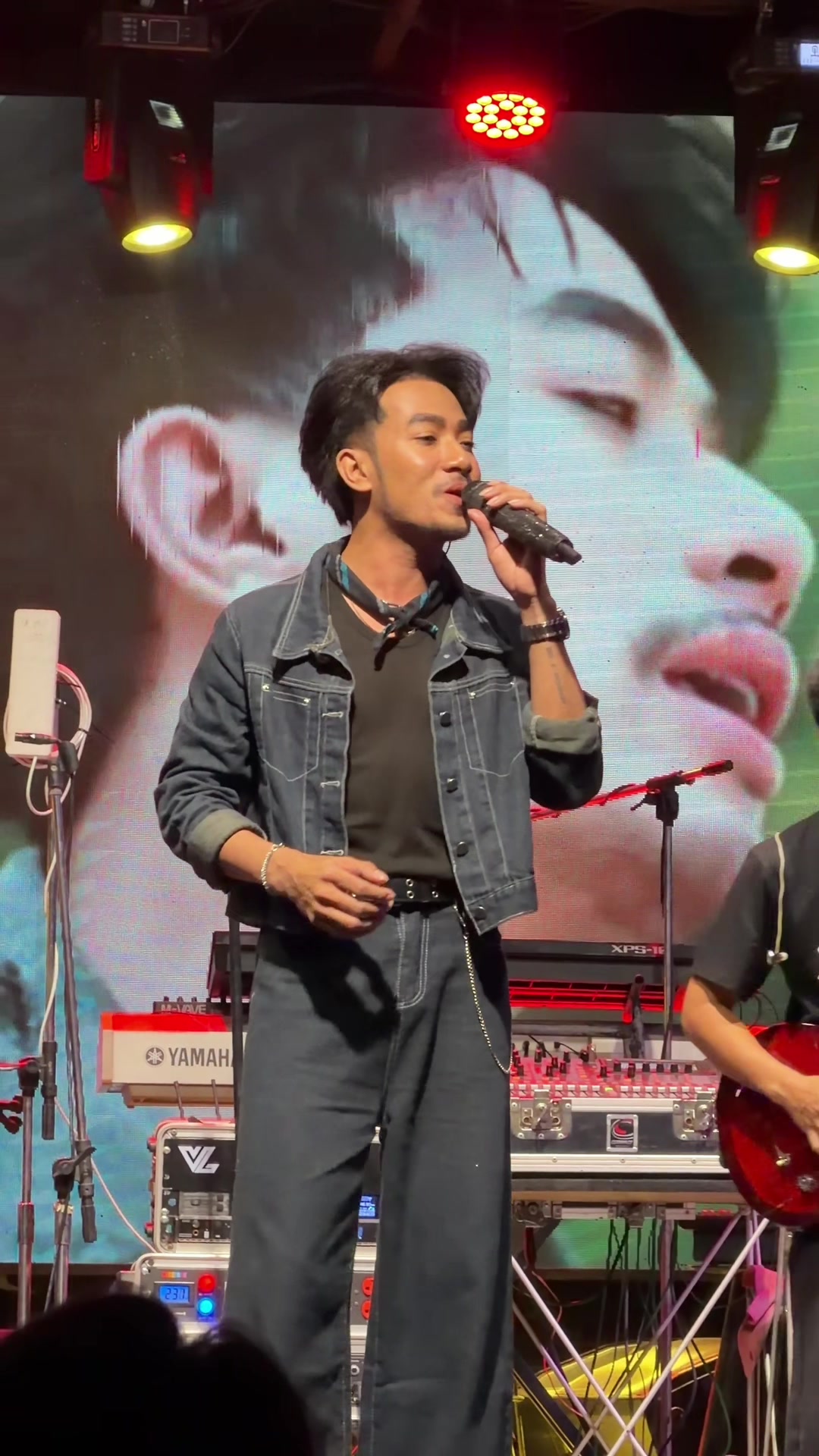 @Ping Thanakorn T.
