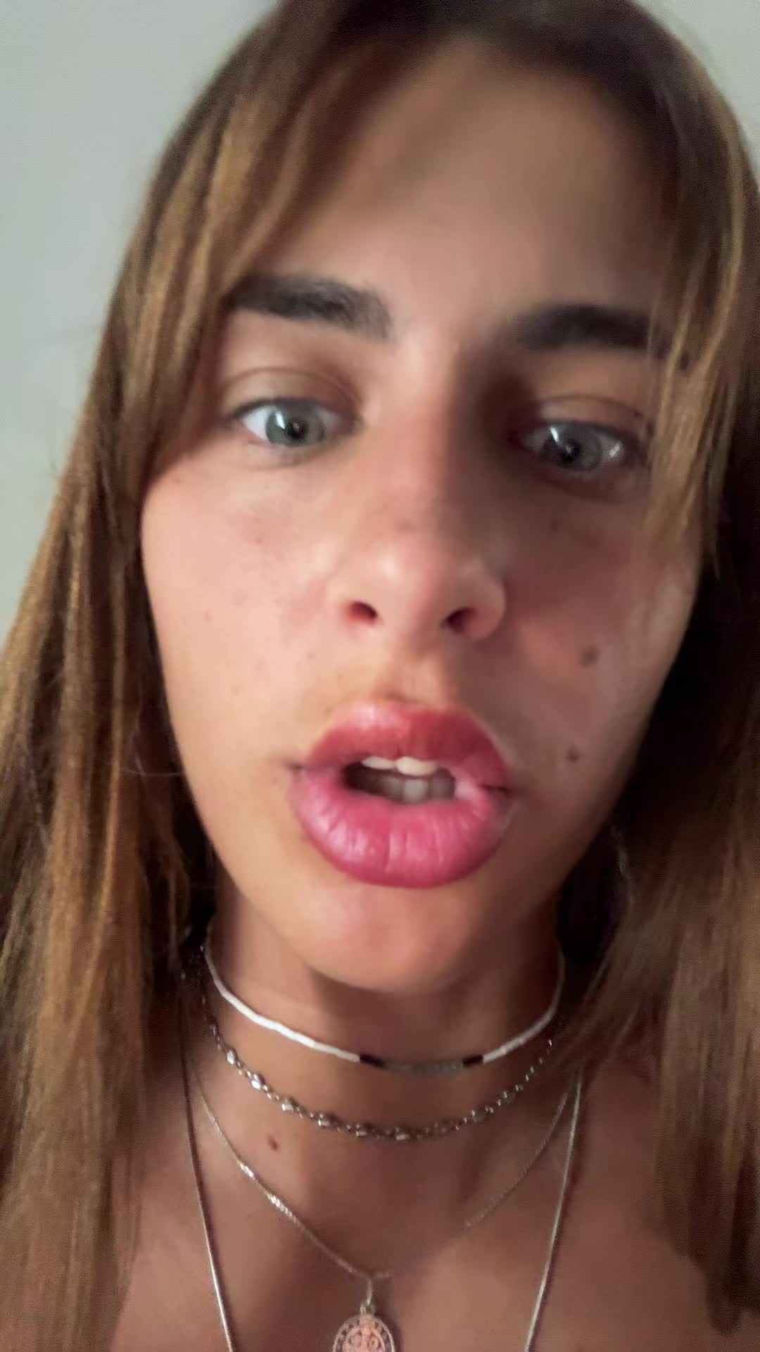 @camila negri