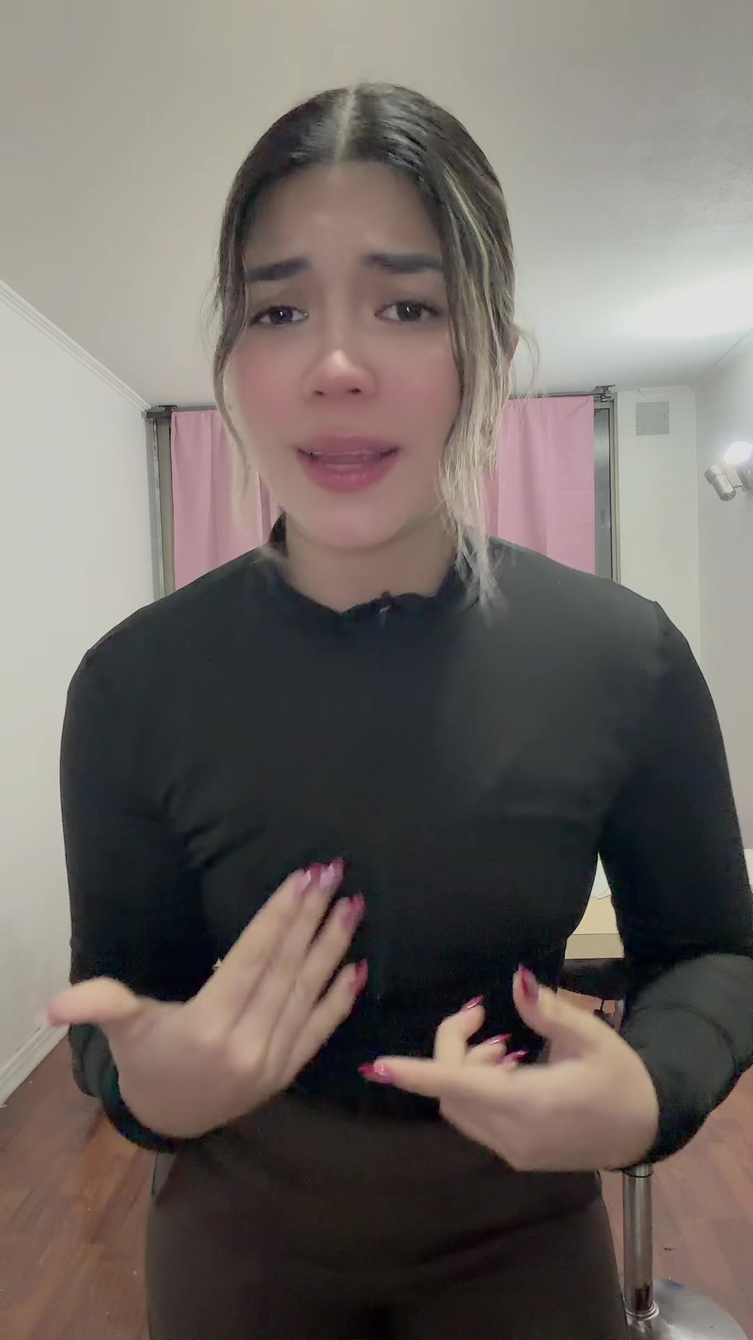 @Nicole Márquez