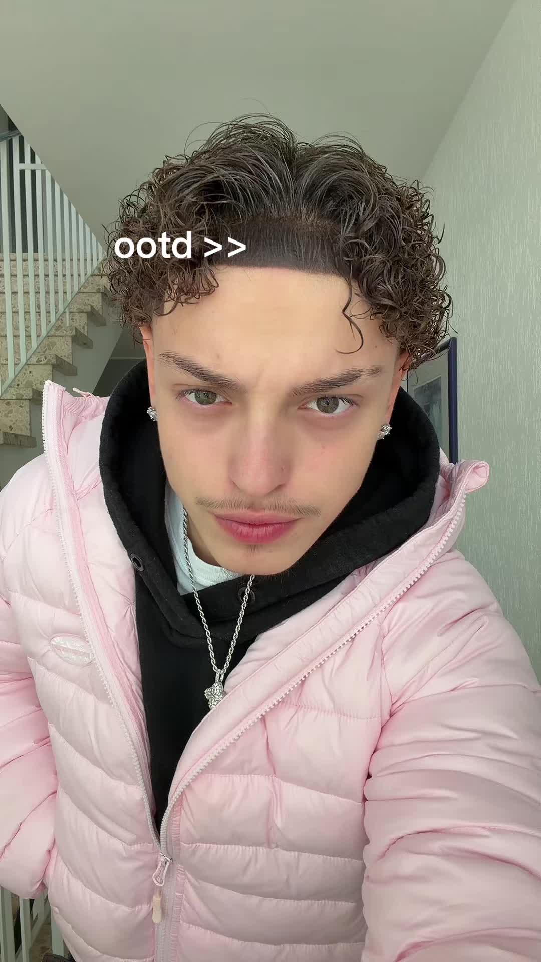 @𝘑𝘰𝘫𝘰💫