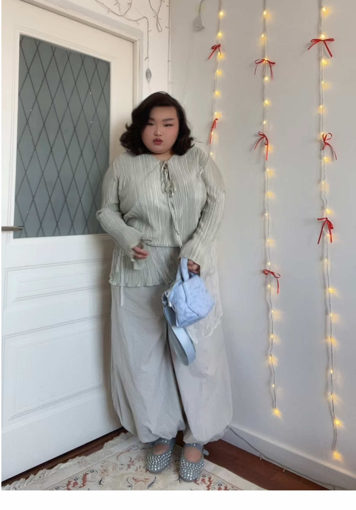 @anara🪐