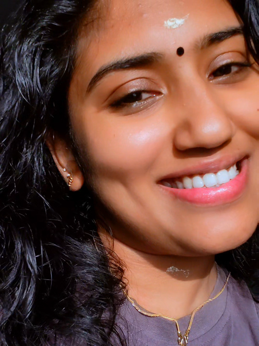 @꧁♡ Revathy🫅Raghunath♡꧂