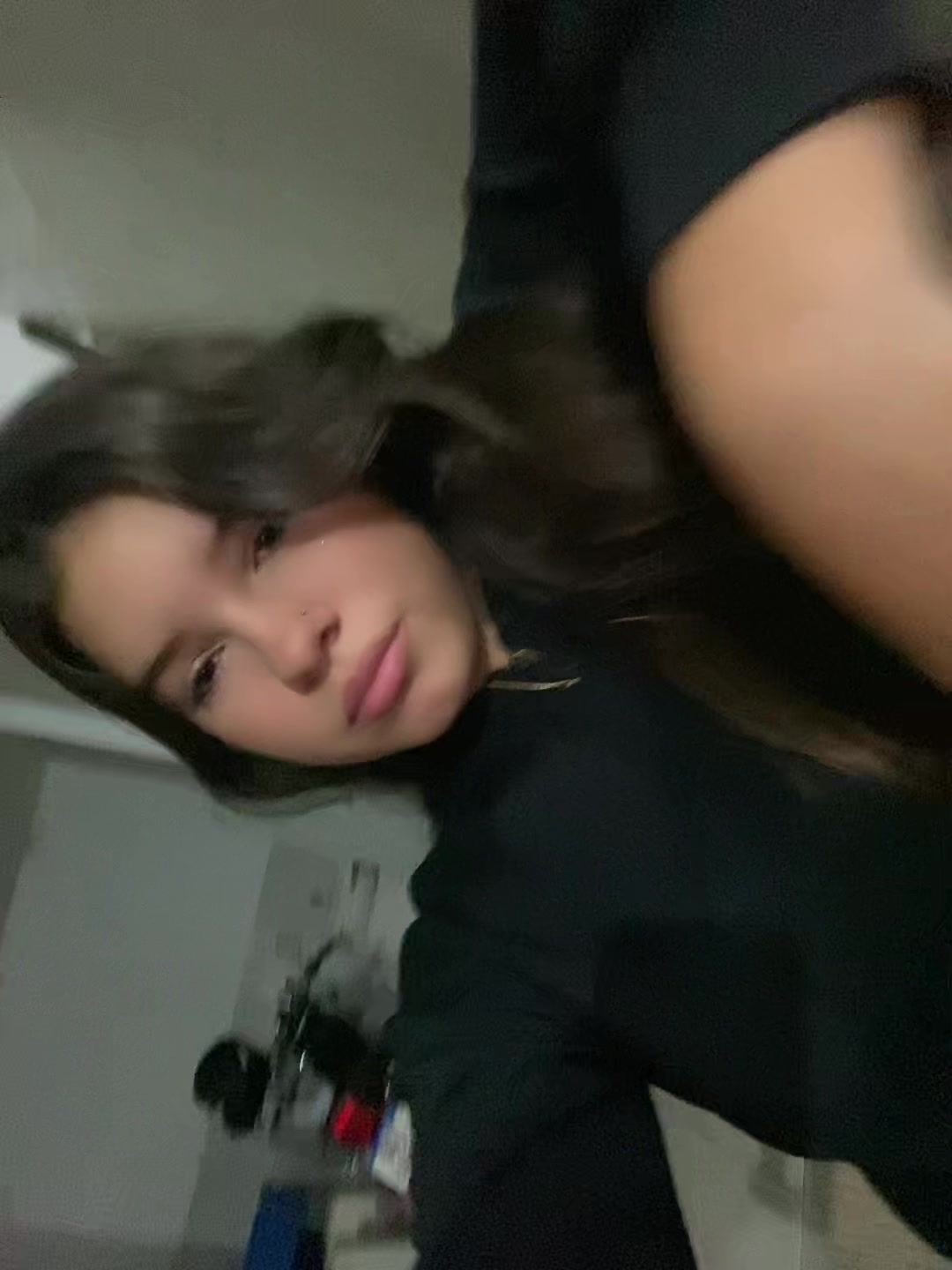 @user11487083886