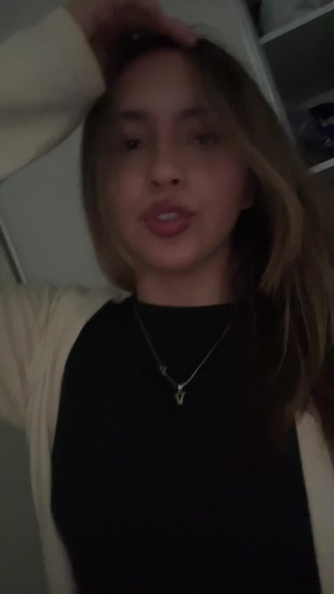 @VICTORIA