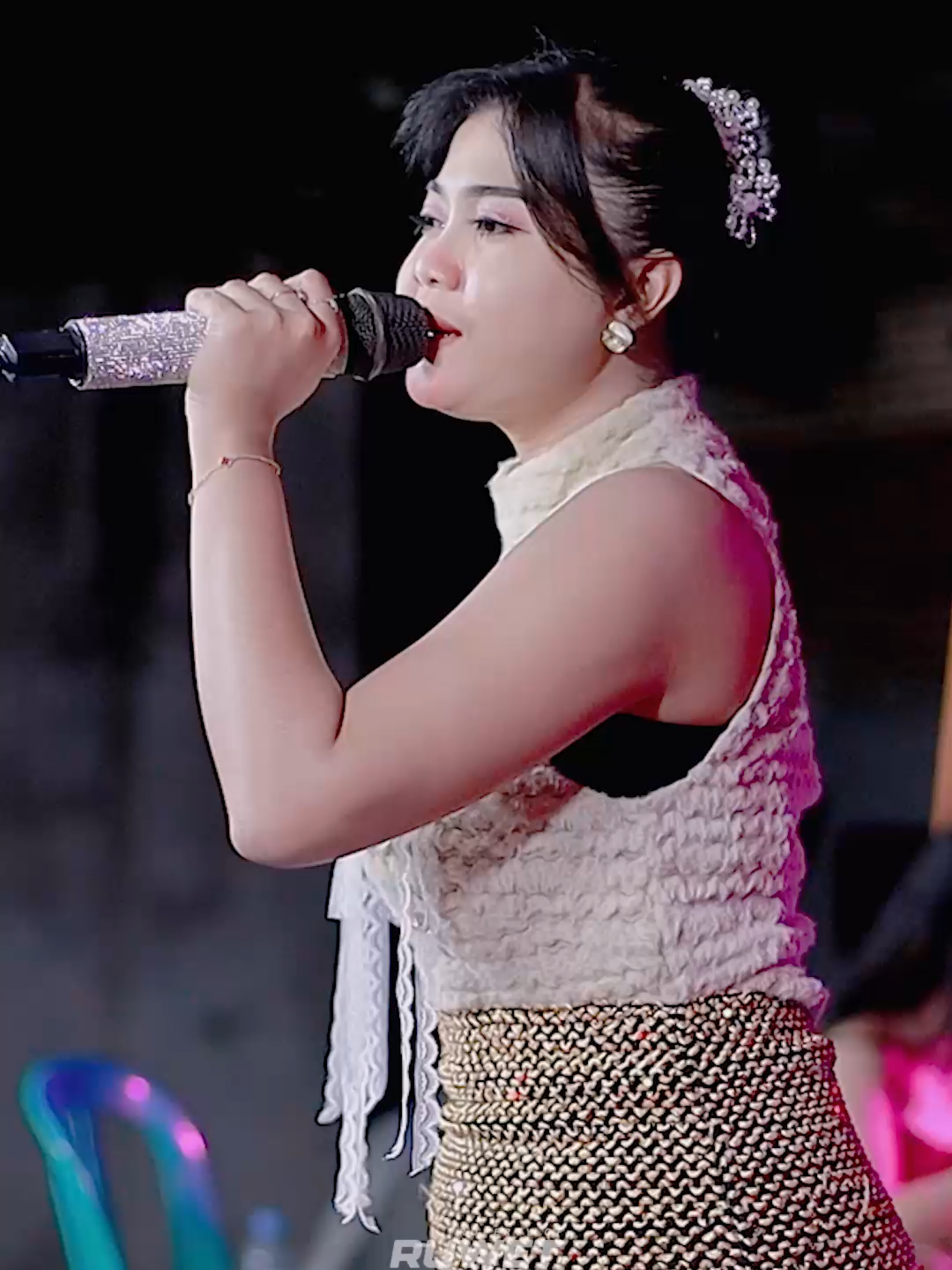 @RUWET ENTERTAINMENT