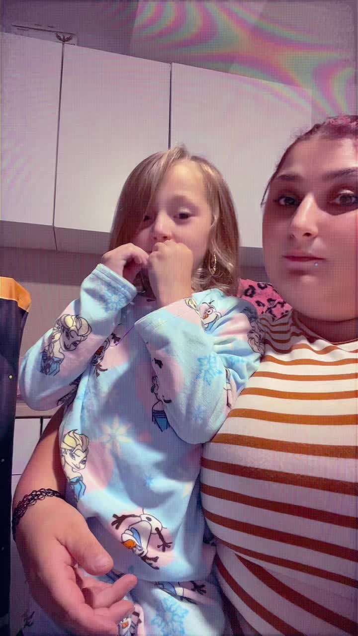 @lauradimcrame