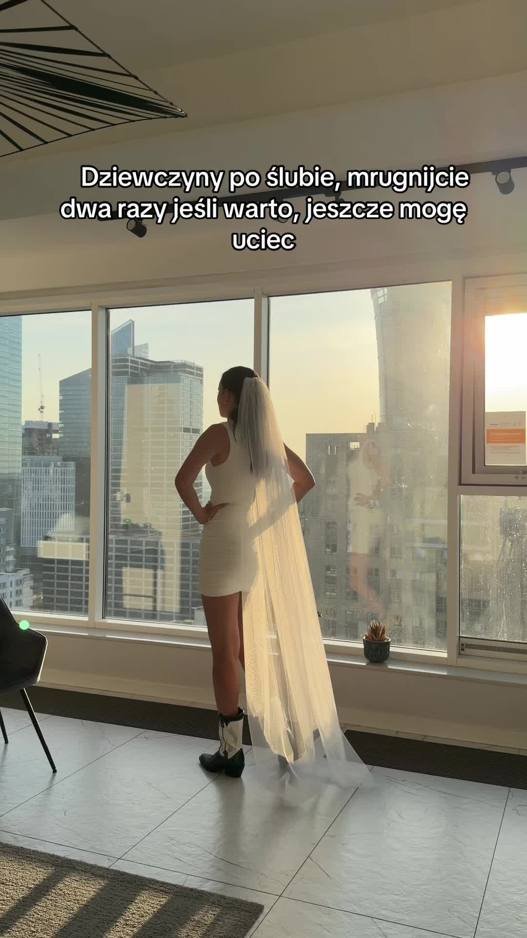 @JASTRZAB