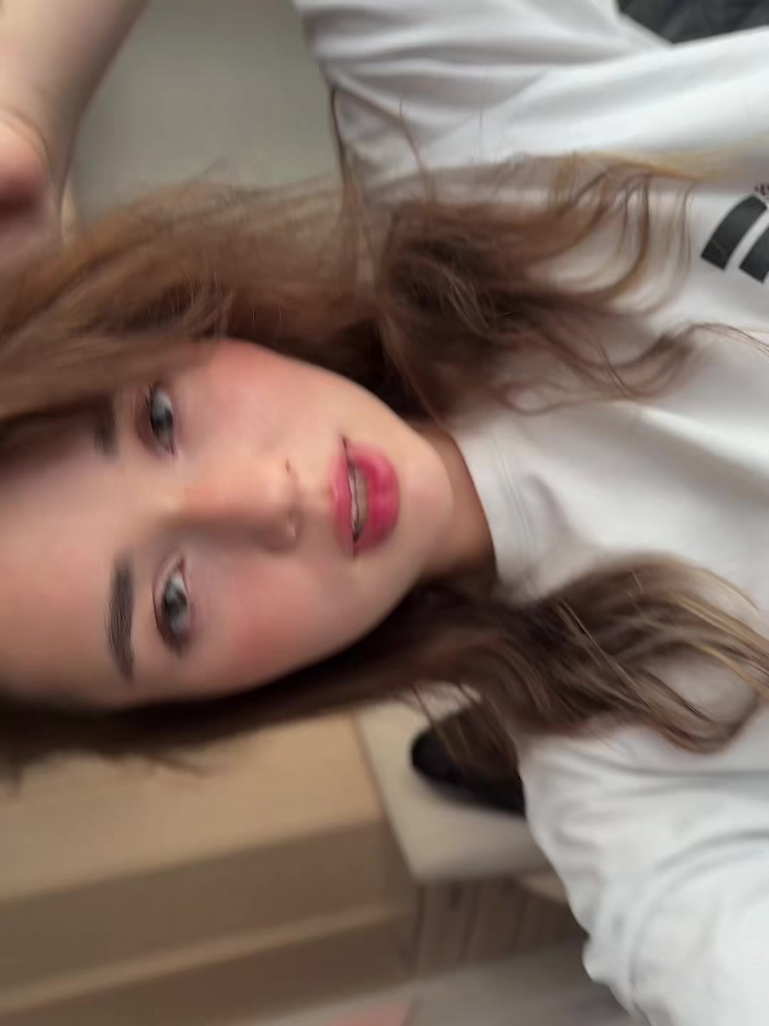 @викусик^
