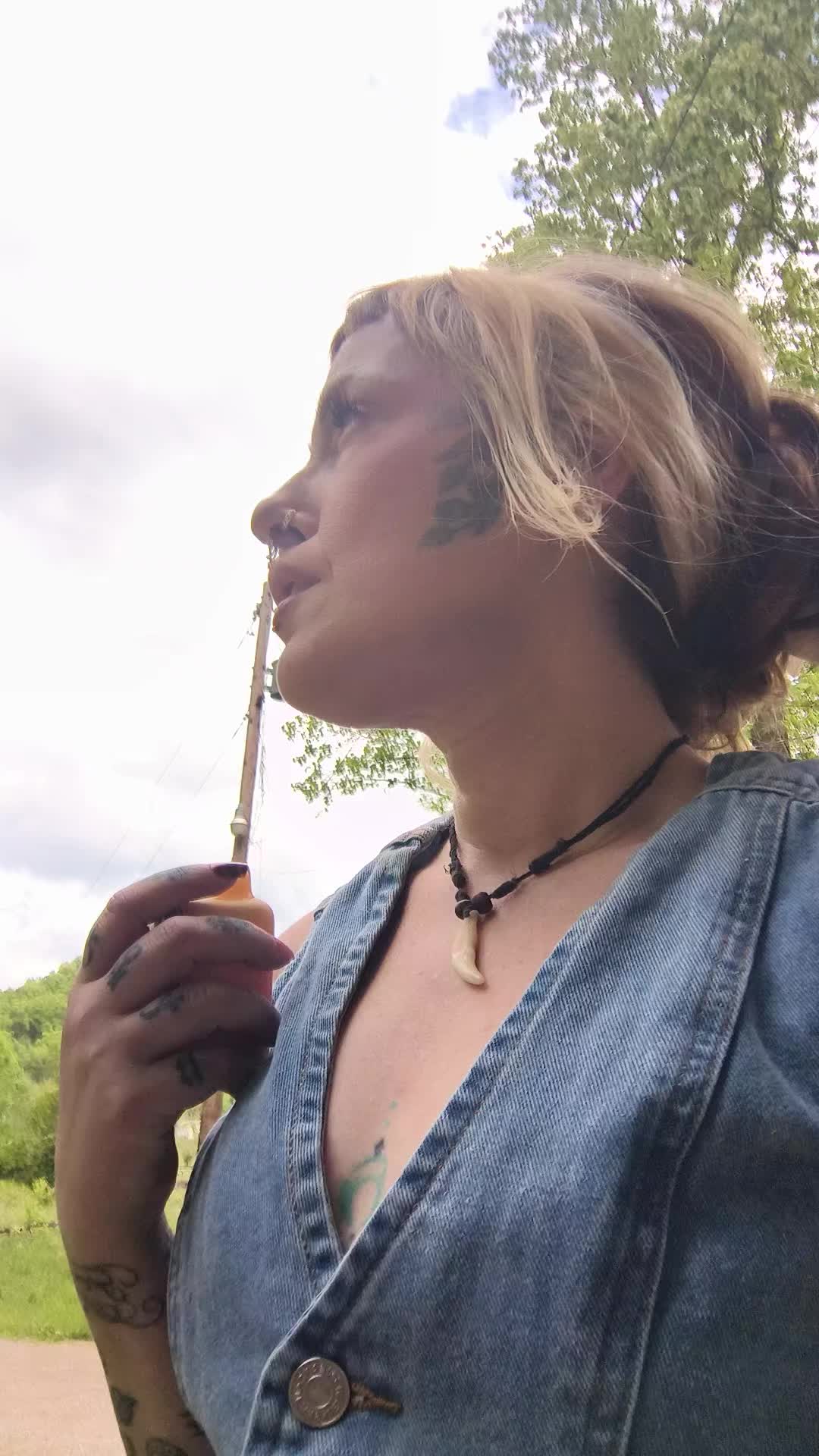 @LeiLei