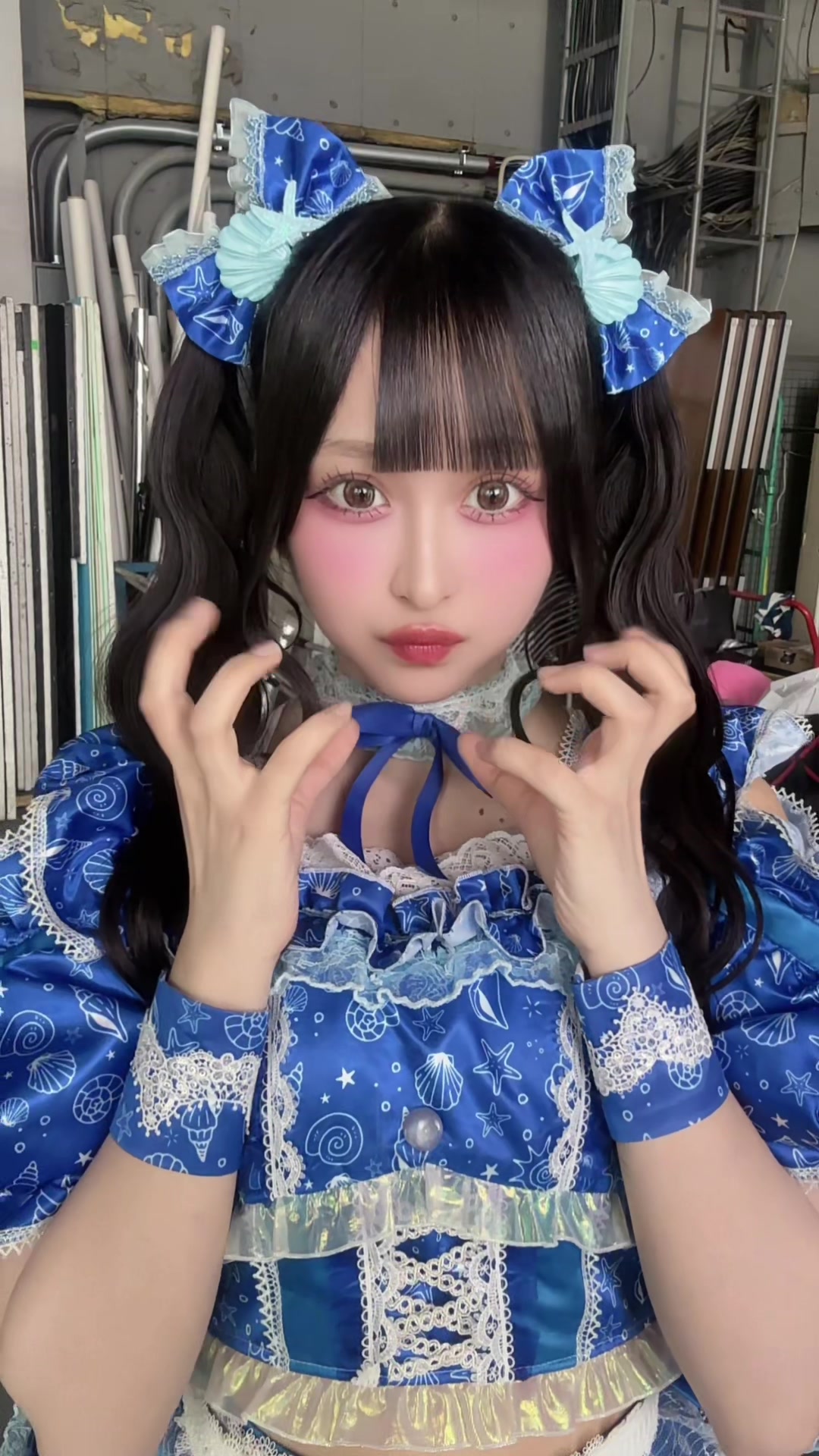 @澪織にいな