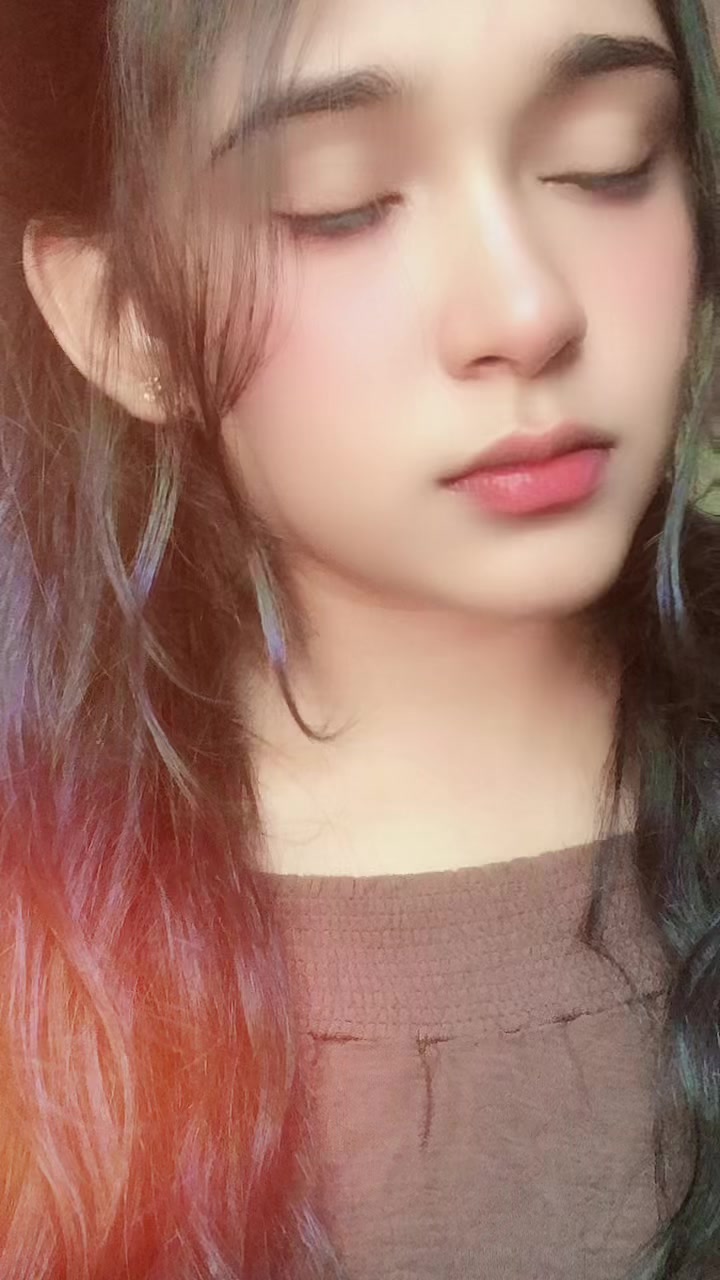 @:  𝓐𝓱𝓪 𝓩𝓲𝓲𝓲  🎀 !